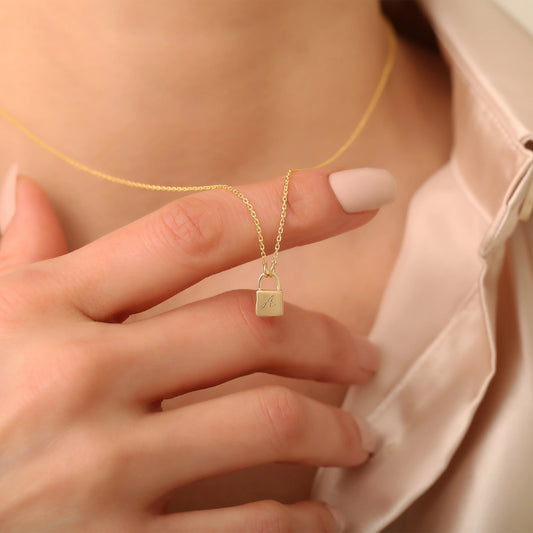 Kişiye Özel Kilit Kolye | 14 Ayar Altın