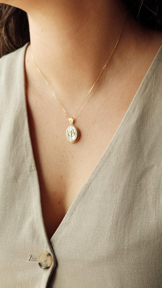 Tek Harfli Sedefli Kolye | 14 Ayar Altın