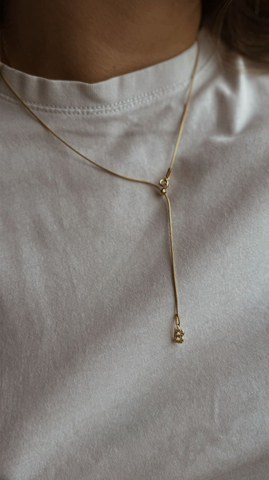 Taş Harfli Y Kolye | 925 Gümüş