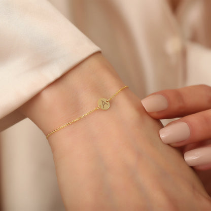 Kişiye Özel Yuvarlak Plaka Bileklik | 14 Ayar Altın