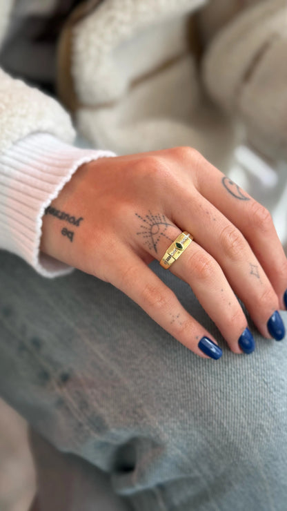 Yeşil Taş Detaylı Minimal Yüzük | 925 Gümüş